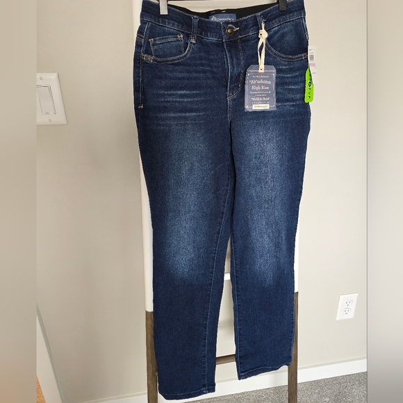 NWT Democracy Itty Bitty Bootcut Women's Jeans Size 6 - Picture 4 of 10